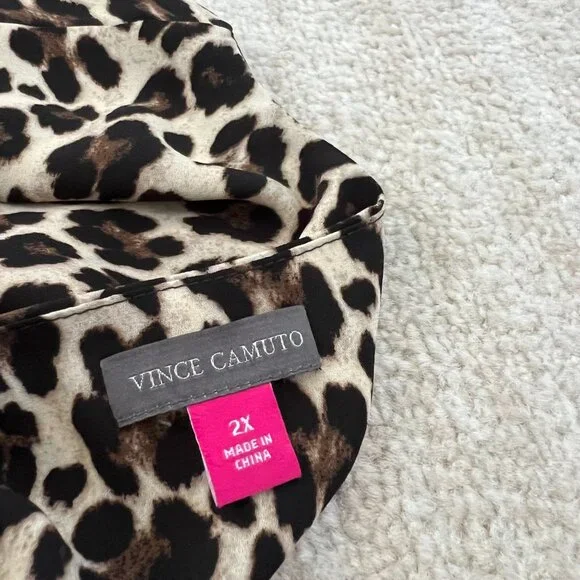 Vince Camuto Faux Wrap Bell Sleeve Animal Print Blouse Top 2X - Picture 2 of 8